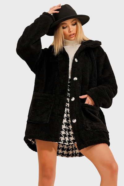 Trend Alaçatı Stili Schwarze ungefütterte Oversize-Plüschjacke mit zwei Taschen vorne und Knöpfen für Damen ALC-X11149