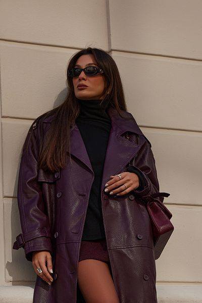 Trendyol Collection Pulover de bază negru cu gât roscat TWOAW21KZ0485