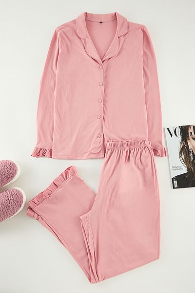 Trendyol Curve Rosa Pyjama-Set aus Strick mit Volant - Hemdkragen Tbbaw25ai00056