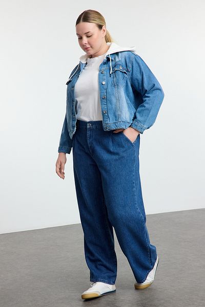 Trendyol Curve Sötétkék, több állítható derékrész, rugalmas, széles szárú, nagy méretű farmernadrág TBBAW25CJ00030