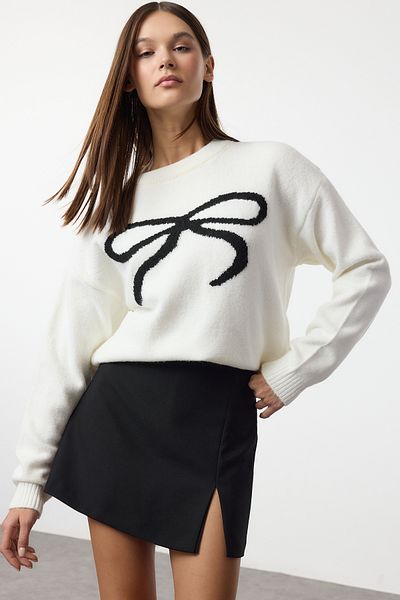 Trendyol Collection Ecru Ribbon Patterned Knitwear Sweater Twoaw25Kz00386