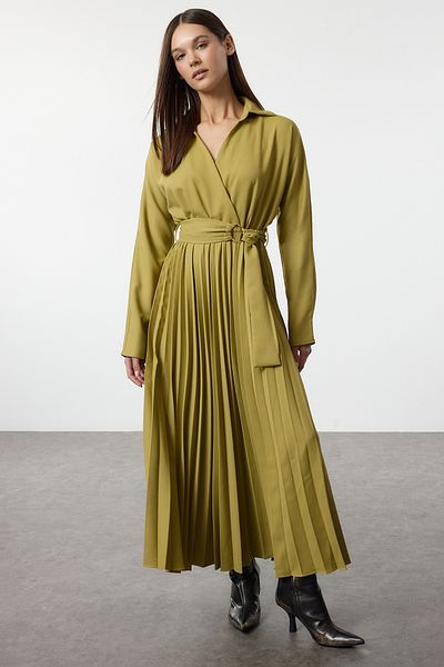 Trendyol Collection Φούστα με πλισέ διπλό στήθος μάξι υφαντό φόρεμα με λαδί πράσινη ζώνη TWOAW25EL00234