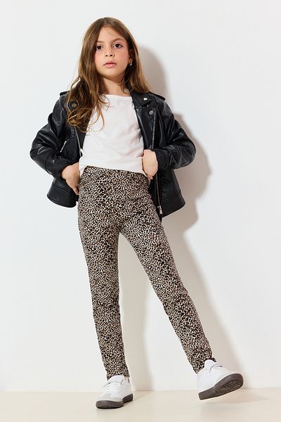 TRENDYOLKIDS Braune Strickstrumpfhose mit Leopardenmuster für Mädchen TKDAW25TA00004