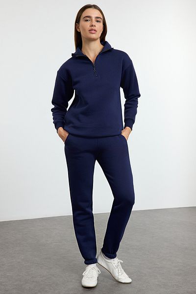 Trendyol Collection Marineblaues Stehkragen-Fleece-Jogger-Trainingsanzug-Set mit Reißverschluss – TWOSS25EM00000