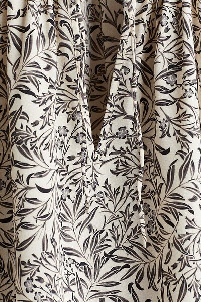 H&M Oversized crêpe blouse