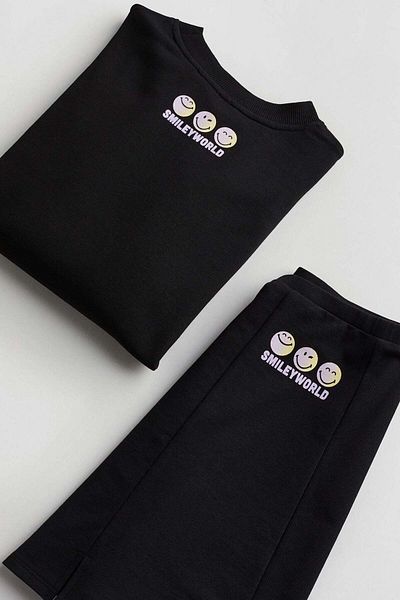 H&M 2-piece sweatshirt and skirt set