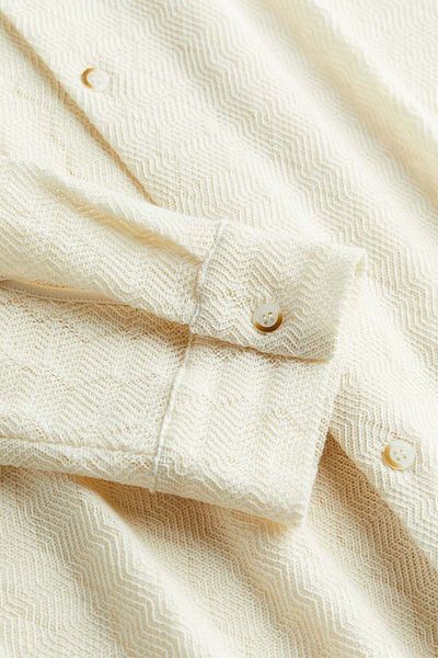 H&M Regular Fit Crochet-look resort shirt