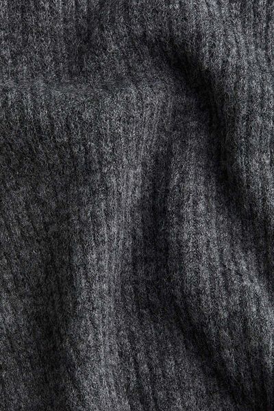H&M Off-the-shoulder jumper