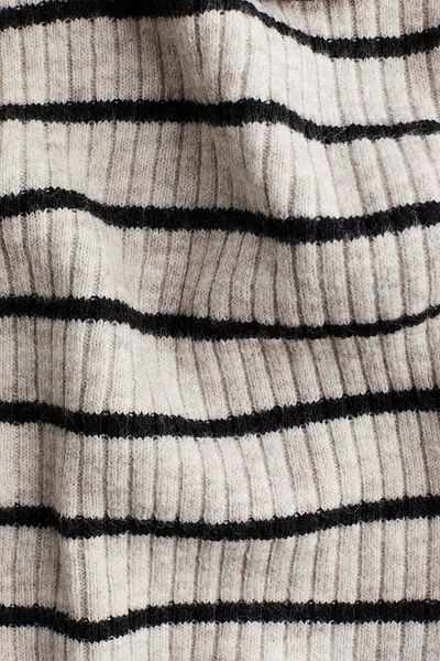 H&M Oversized polo-neck jumper
