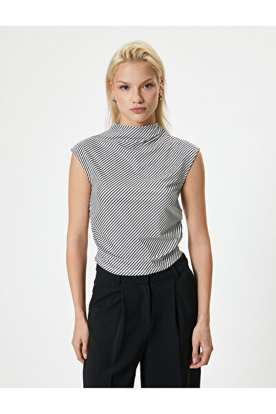 Koton Zero Sleeve Stand Collar T-Shirt