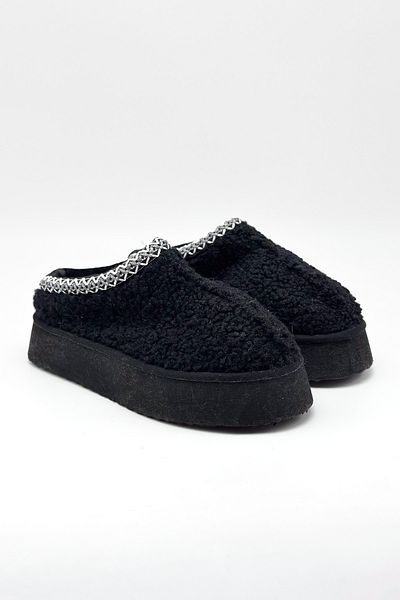 Shoebutik Σγουρές μαύρες βελούδινες παντόφλες