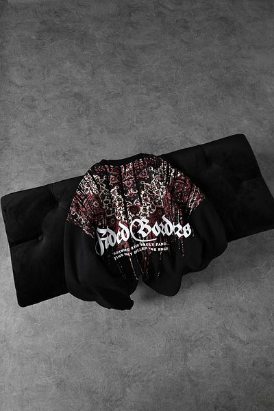 Slatra Men's Black Faded Borders Collar Printed Crew Neck Oversize Sweatshirt
