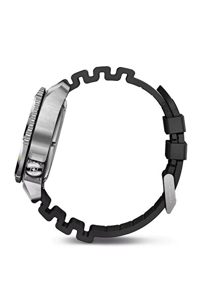 Victorinox Dive Pro Automatic - 241994   Model Outfit