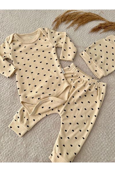 Zuff Baby Baby Girl's Heart Patterned Triple Bottom Top Set 0021245