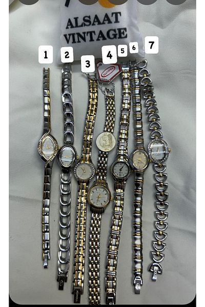 Almera Vintage Gold/Silver Color Women's Watch (5 No Out)