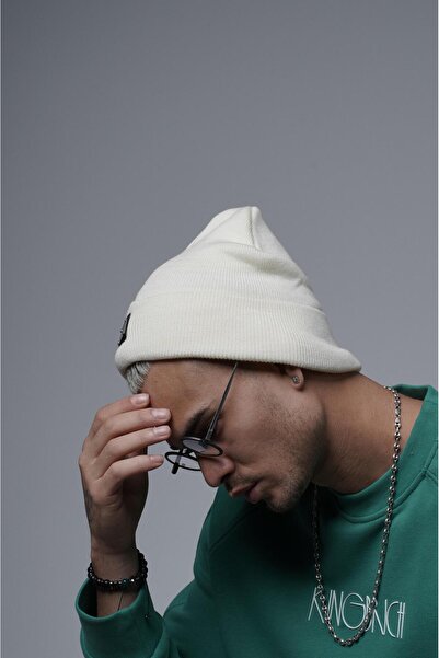 king brich Unisex Thick Plain Beret with Logo Label Detail