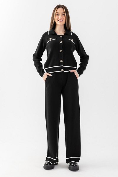 Irmak Kerekli Set de tricotaje pentru femei, negru, ecru, cu gât polo, pantaloni, 2009