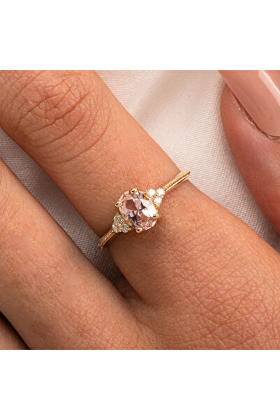 FasekGold Oval Kesim Pembe Safir Yan Zirkon Taşlı Tektaş Modern 925 Ayar Gümüş Kadın Yüzük Günlük-Hediyelik