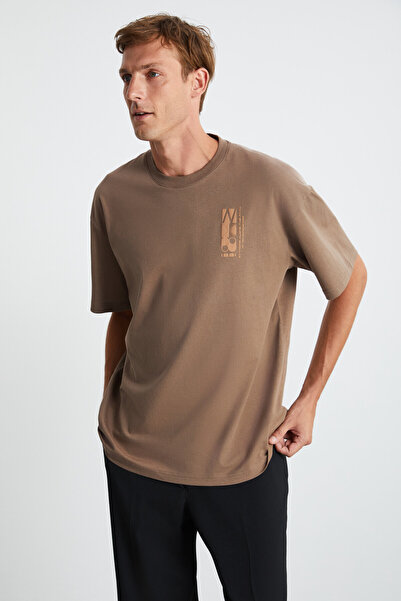 GRIMELANGE Antonio Men's Oversize Mink T-Shirt - 100% Organic Cotton with Print Detail