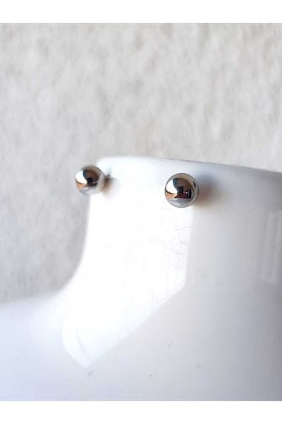 NHOUSE Retro Nail Model Ball Earrings - 2 Pieces