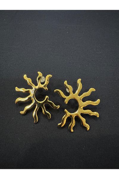 HERA Half Sun Figure Earrings