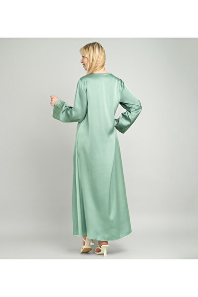 IKKXA Solid Embellished Modern Jalabiay CJ1082