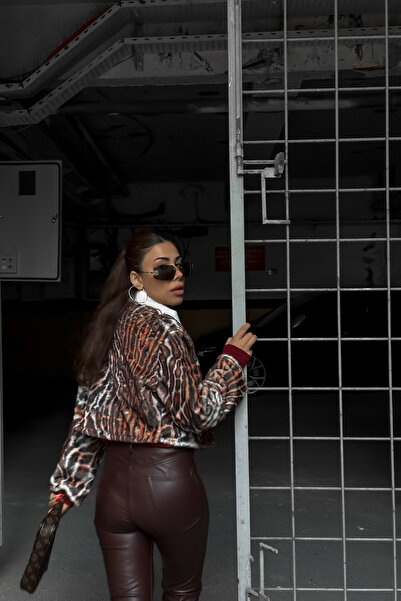 Gülşah Evecen Plush Leopard Short Jacket