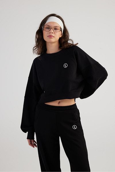 HOLLY LOLLY Black Crop Cali Sweatshirt - Crew Neck, No Ribbon