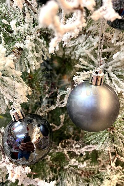 Huzur Party Store Parlak Mat Uzay Grisi Renkli Cici Top 5 Cm 6'lı Yılbaşı Yeni Yıl Çam Ağacı Süsü Ipli Space Grey