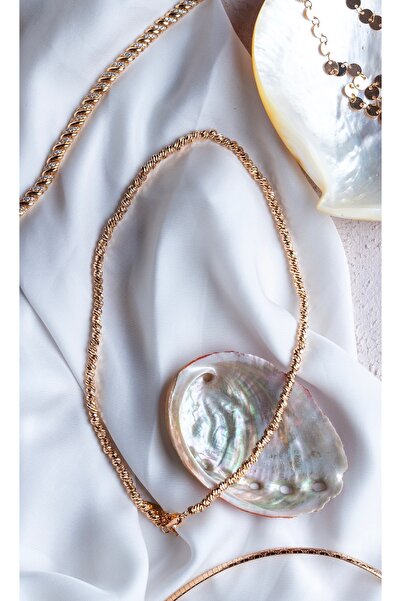 Tasarım Rose Gold dorika kolye