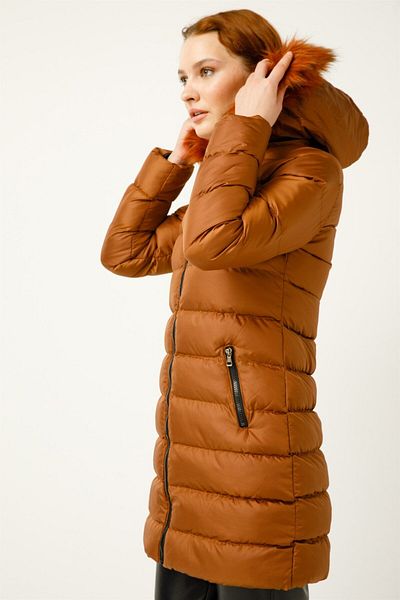 Esswaap Taba Padding Coat - Μεσαίο μέγεθος, με κουκούλα