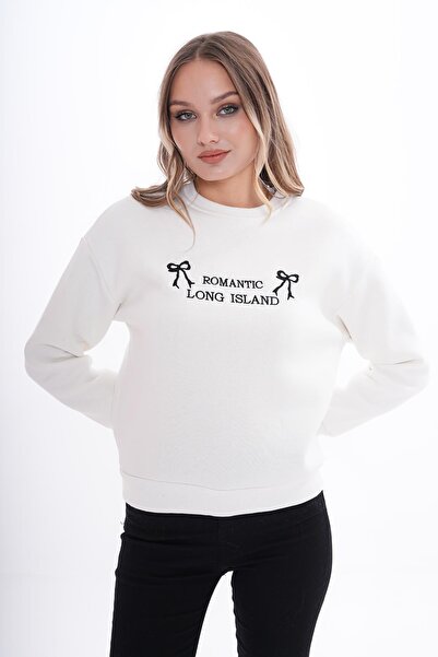ŞİMAL Women's Three Thread Sweatshirt with Embroidery Detail on the Front 255007 -