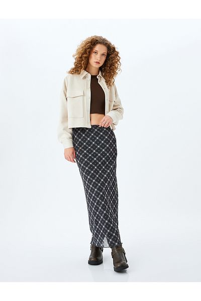 Koton Classic Collar Pocket Detailed Buttoned Shacket