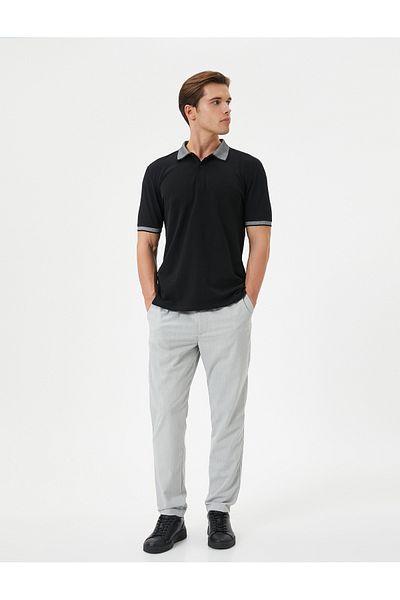 Koton Polo-Shirt mit schmalem Schnitt und kurzen Ärmeln, Kragendetail
