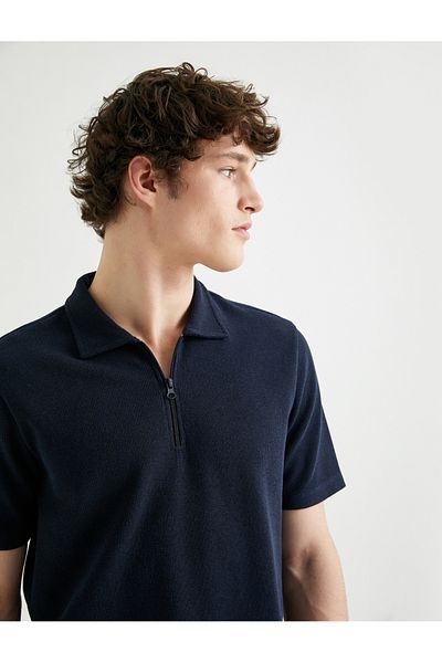 Koton Polo triko na zip s krátkým rukávem s texturou