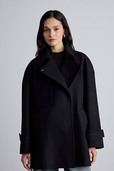 Manuka Чорний тренч-пальто з хрестоподібним коміром - MARİ