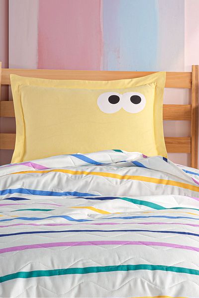 Eponj Home Funny Yellow Quilted Bedspread Set - Single