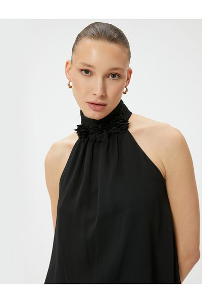 Koton Neckholder-Bluse aus Chiffon mit Blumenapplikationen