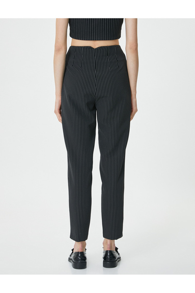 Koton Havuç Pantolon Yüksek Bel Düğme Detaylı Cepli