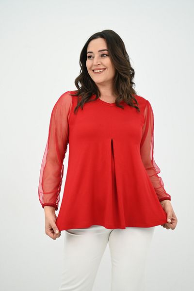 Koza Butik بلوزة نسائية كبيرة الحجم ذات ثنيات ورقبة على شكل حرف V وتفاصيل من التول 1857-25