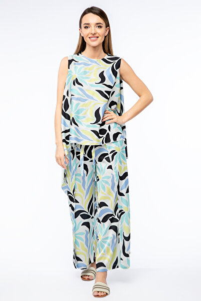 RİNA بنطلون كاجوال من Paradise Island بألوان متعددة