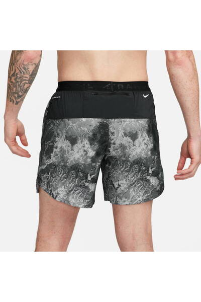 Nike Чоловічі сірі шорти з еластичним поясом і візерунком - FN3314-060-M NK DF STRIDE 7BF SHORT