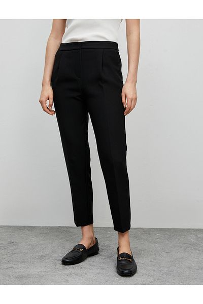 Koton Zigarettenhose mit hoher Taille und schmalem Bein