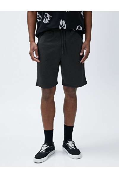 Koton Beli Bağcıklı Bermuda Şort Cep Detaylı