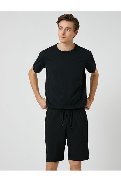 Koton Basic-Webshorts mit Spitzenbund und Taschendetail