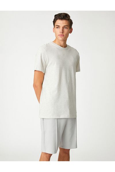 Koton Základné šortky Slim Fit Šitie Detailné vrecká Zviazané v páse