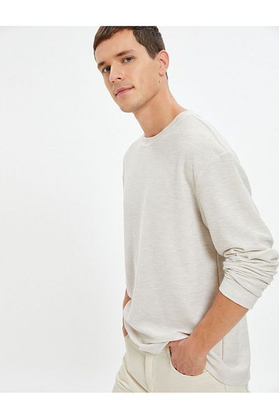 Koton Basic-Pullover mit Rundhalsausschnitt und langen Ärmeln