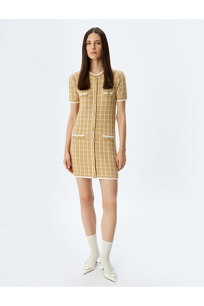 Koton Comfortable Fit Short Sleeve Round Neck Pocketed Buttoned Mini Knitwear Dress