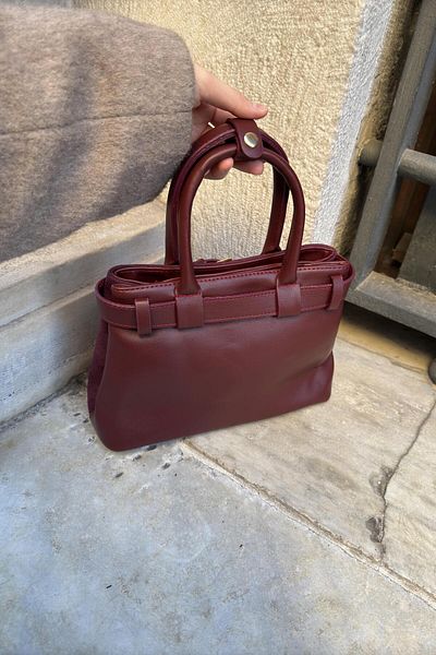 LEONAS Geantă de mână și de umăr pentru femei, din piele intoarsa, cu doua compartimente, cu accesorii pentru curea Patric Claret Red
