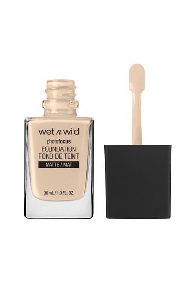 WET N WİLD Wet n Wild Photo Focus Foundation Nude Ivory